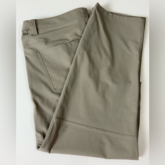 Lululemon Men's ABC Black Pants Classic Fit Warpstreme 5 Pocket Size 32 (A6) EUC
